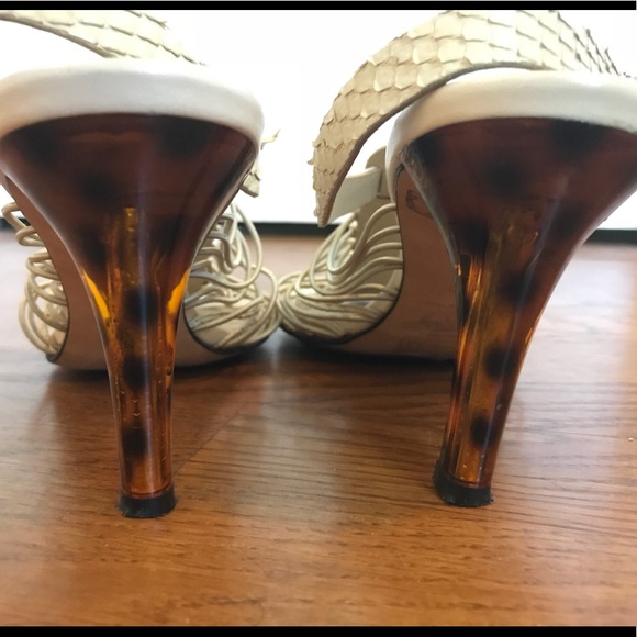 Gorgeous Cream Snakeskin Strappy Versace Heels - Picture 4 of 8